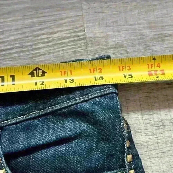 Rock & Republic Womens Jeans Kasandra Studded Boot Cut Jeans Women’s Size 2 EUC - Picture 13 of 16